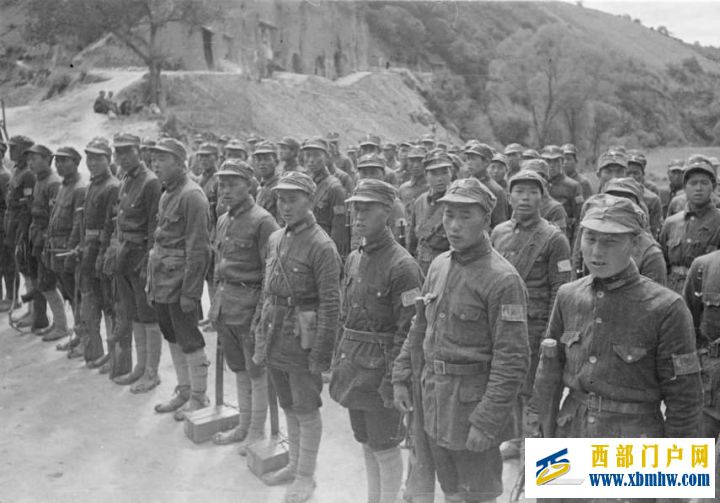 延安拖枪离队案,6人被判刑,命运结局如何3人授开...(图4) 延安拖枪离队案,6人被判刑,命运结局如何3人授开...(图4)