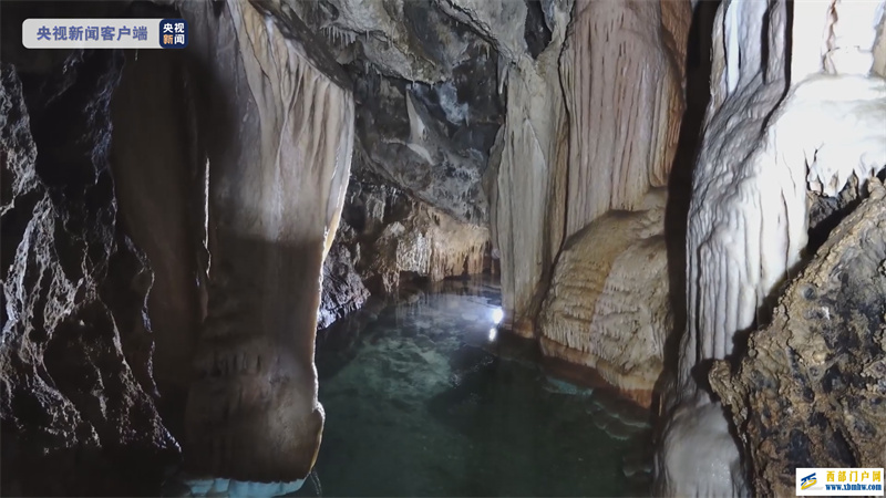 广西武宣首次发现云朵石洞穴奇观(图1) 广西武宣首次发现云朵石洞穴奇观(图1)