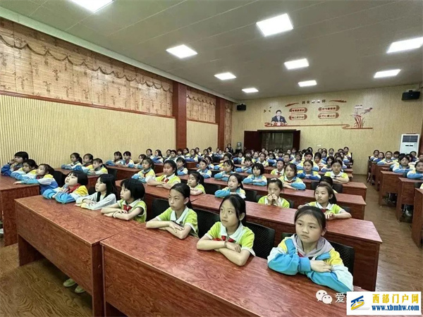 青春“心”领航 成长不烦恼(图2) 微信图片_20230413120808.jpg