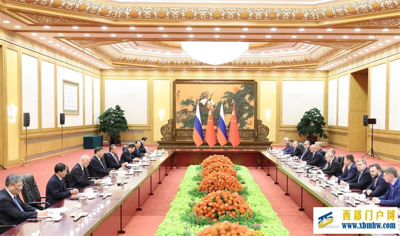 习近平同俄罗斯总统普京会谈(图2) ec89fc9b6707857b8ce4aba48c7ba66b_1129924134_16976330455001n.jpg