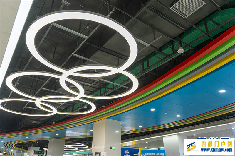 轨道18号线开通运营 重庆再添一条轨道交通骨干线路(图3) 轨道18号线开通运营 重庆再添一条轨道交通骨干线路(图3)