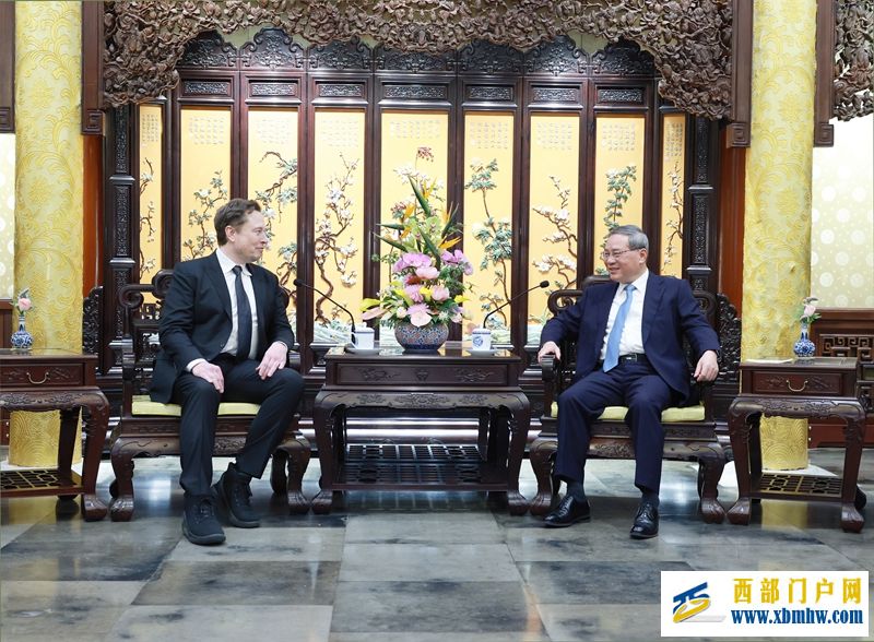 李强会见美国特斯拉公司首席执行官马斯克(图1) 李强会见美国特斯拉公司首席执行官马斯克(图1)