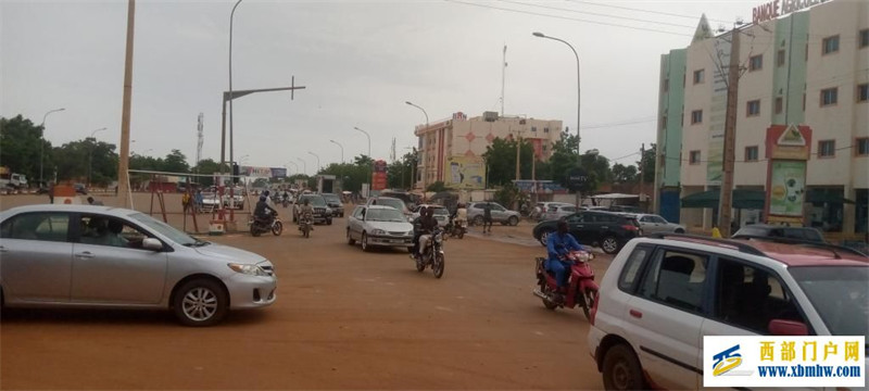 非洲国家为何要求西方驻军撤离(图2) 非洲国家为何要求西方驻军撤离(图2)