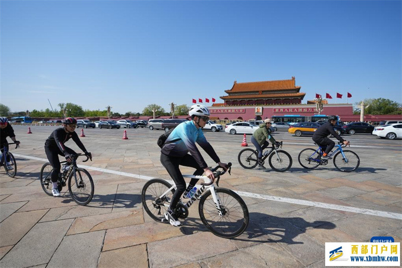 “80后”“90后”成中国户外运动核心消费群体(图2) “80后”“90后”成中国户外运动核心消费群体(图2)