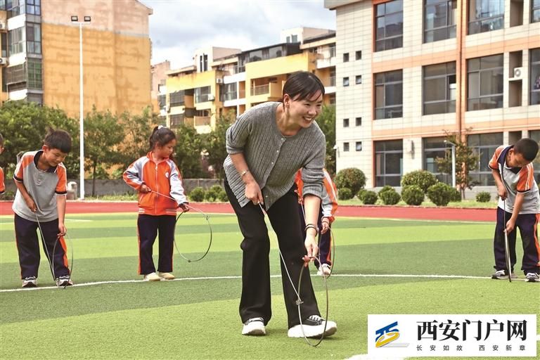 黄河岸边的回声——石妙丽和318个乡村娃的非遗路​